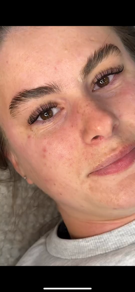 Brows & lashes on freckled client